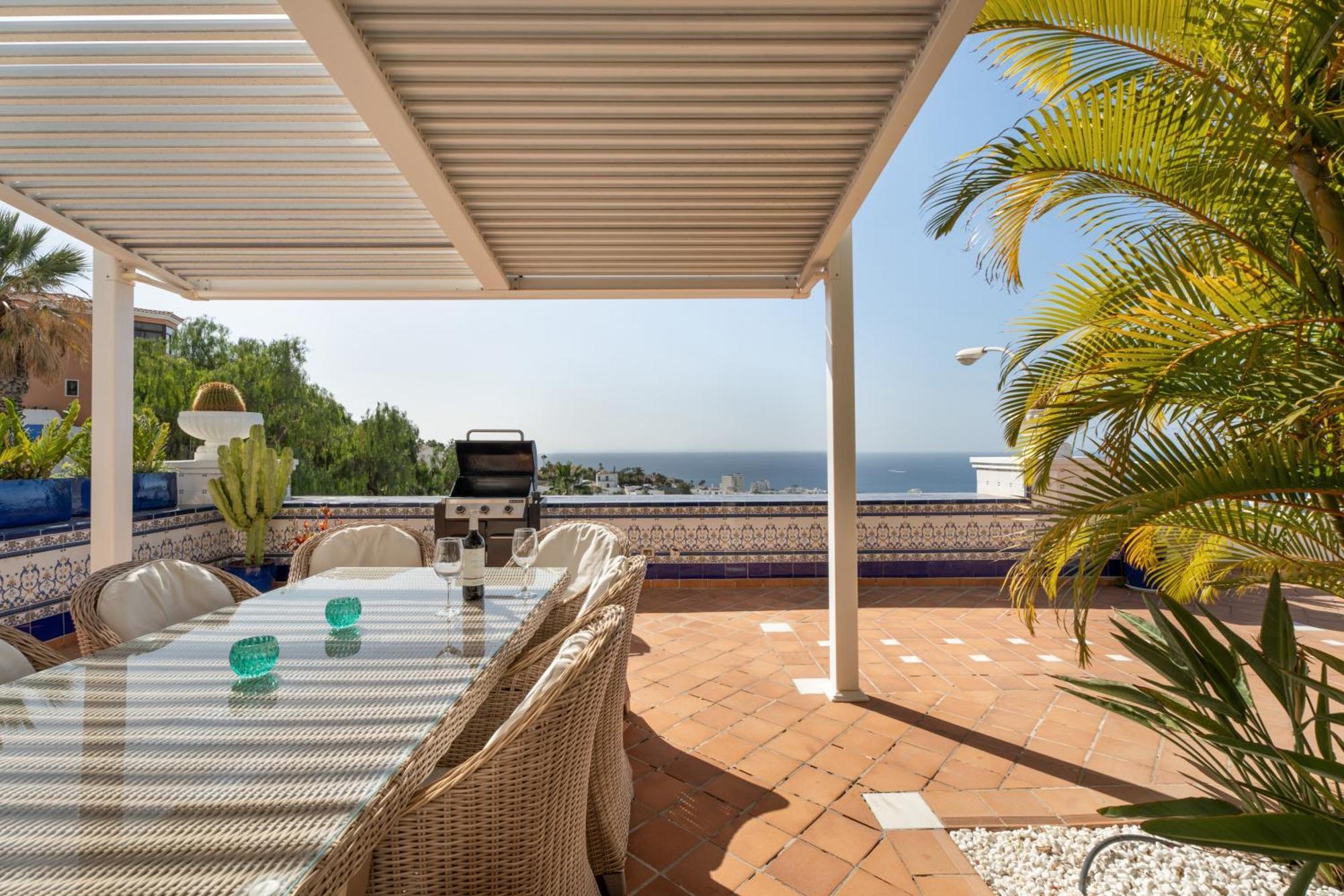 Villa Marbella-Private Heated Pool And Breathtaking View Адехе Екстериор снимка